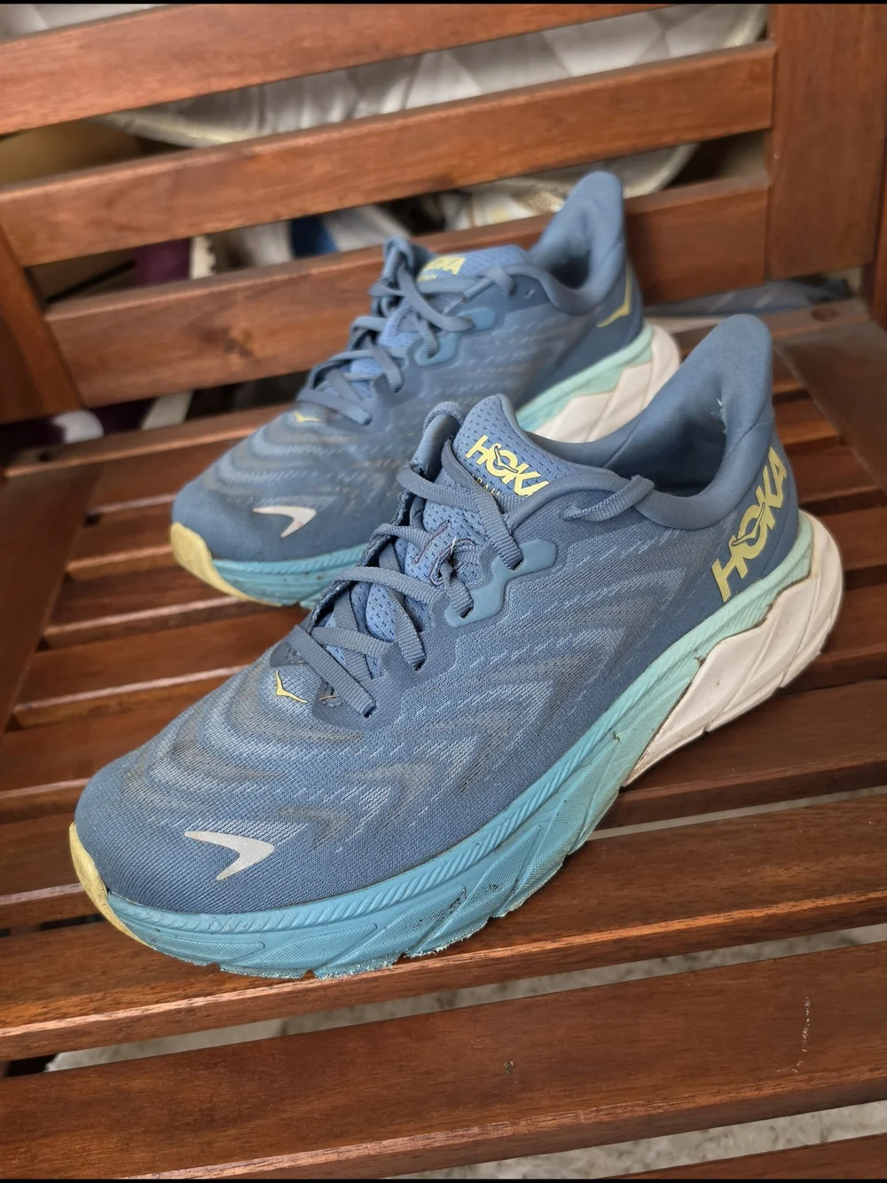 Hoka Men's Arahi 6 Size 7.5